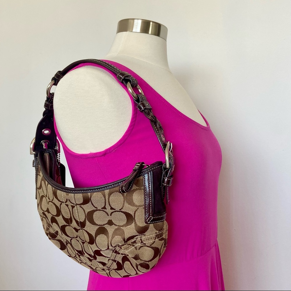 Coach Signature Hobo Shoulder Bag